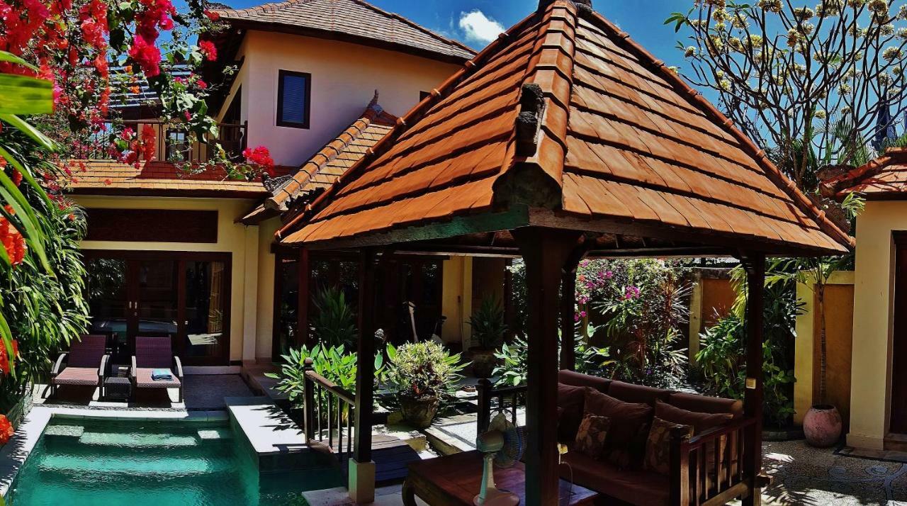 סמיניאק Villa Heliconia מראה חיצוני תמונה