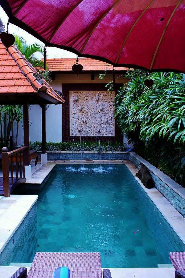 סמיניאק Villa Heliconia מראה חיצוני תמונה